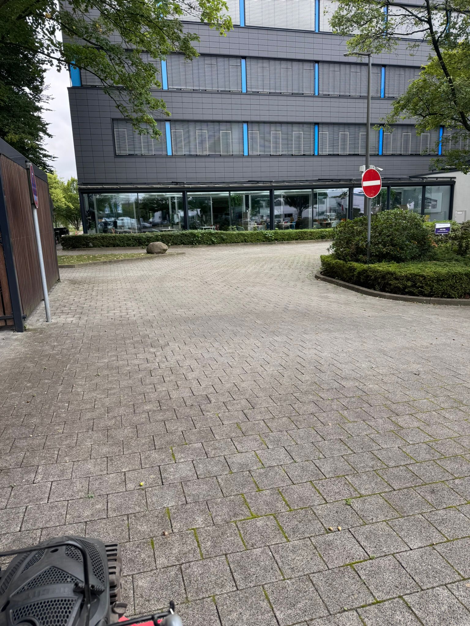 Team Sylla Dienstleistungen bei der Arbeit